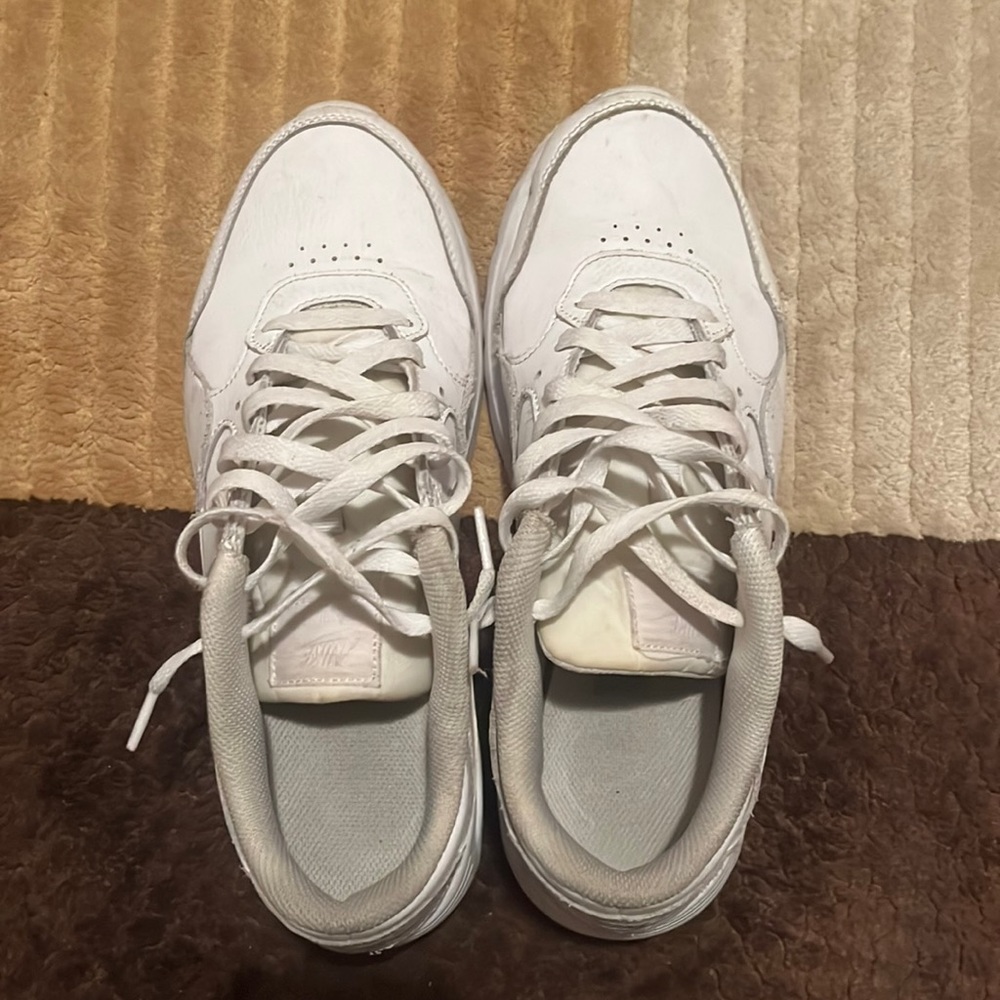 White air maxs